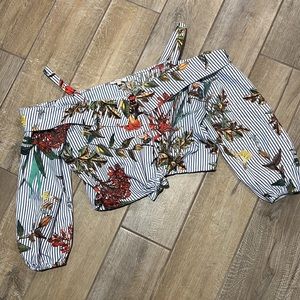 3/$15 Off shoulder blouse